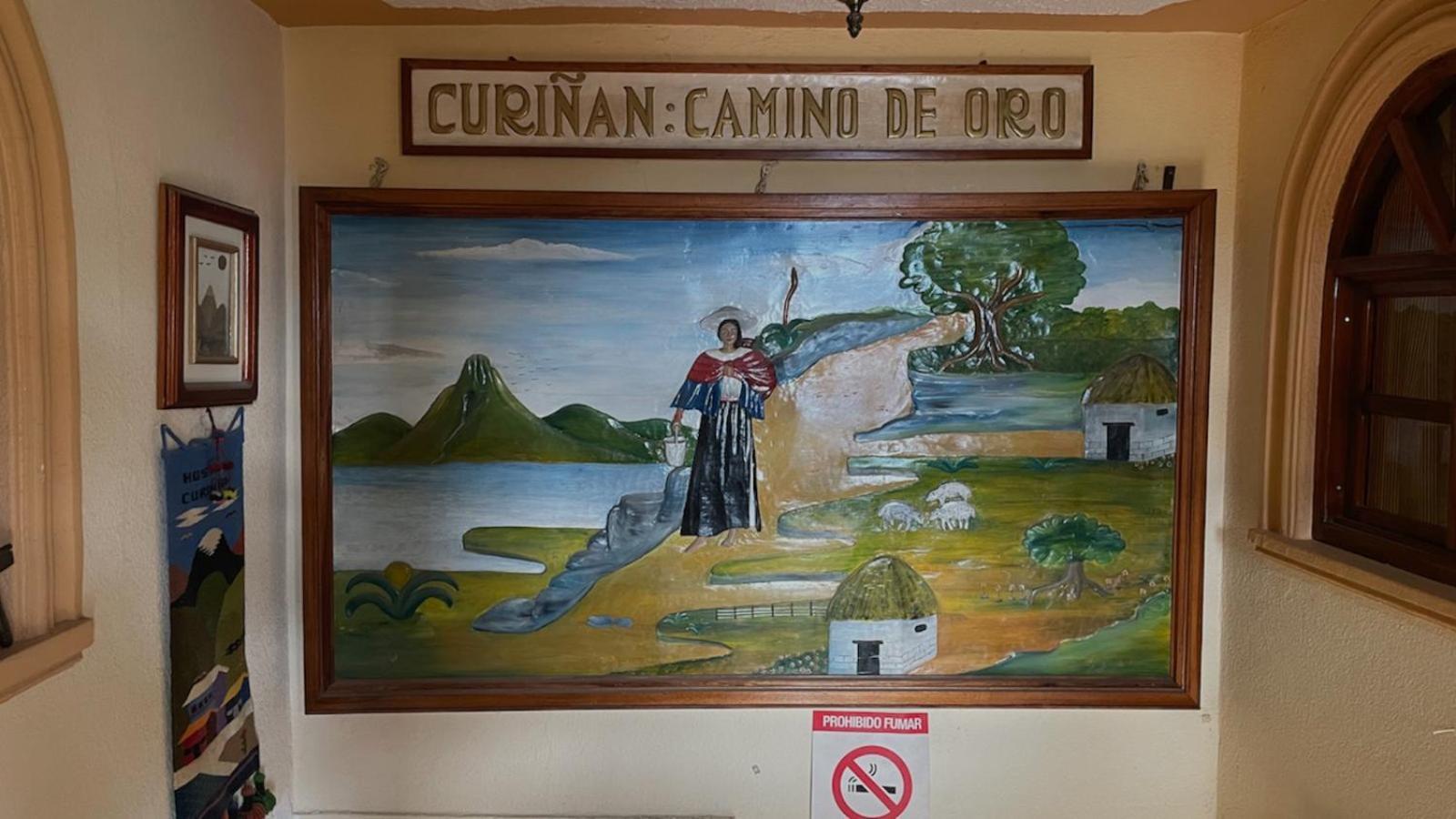 Hostal Curinan Отавало Экстерьер фото