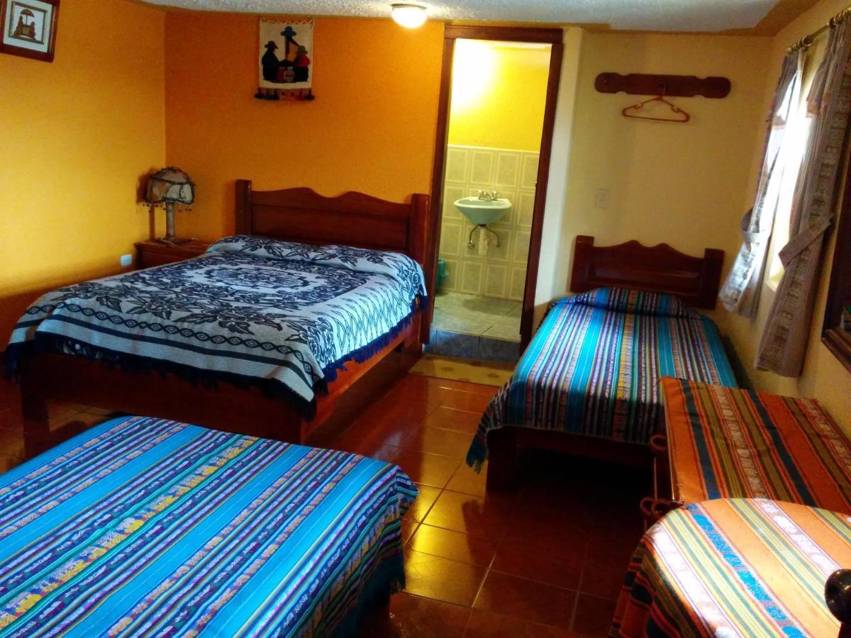 Hostal Curinan Отавало Экстерьер фото